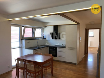 Pronájem rodinného domu, 68m²