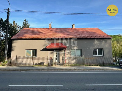 Prodej dvougeneračního domu, 250m²