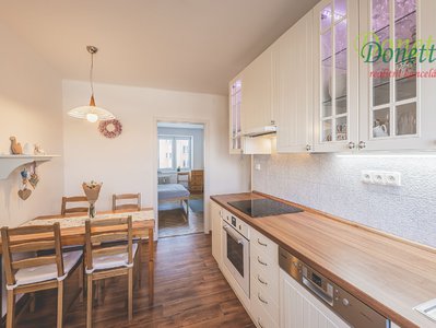 Pronájem bytu 3+1 78 m² Hradec Králové