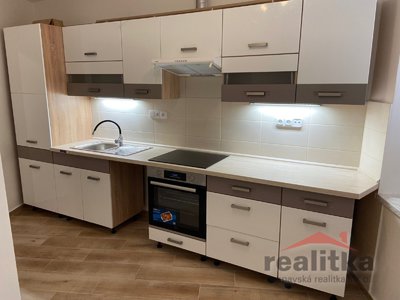 Pronájem bytu 2+1 60 m² Opava