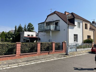 Prodej rodinného domu 120 m² Hradec Králové