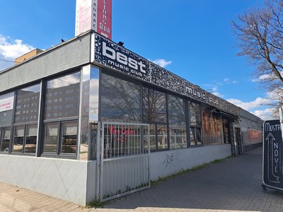 Pronájem obchodu 507 m² Kladno