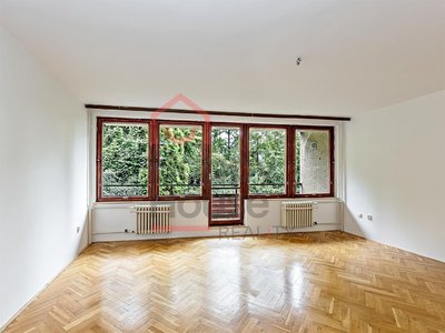 Pronájem bytu 1+1 60 m² Praha