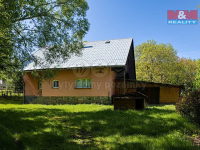 Prodej rodinného domu, 675m²