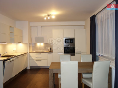 Pronájem bytu 2+kk, 54m²