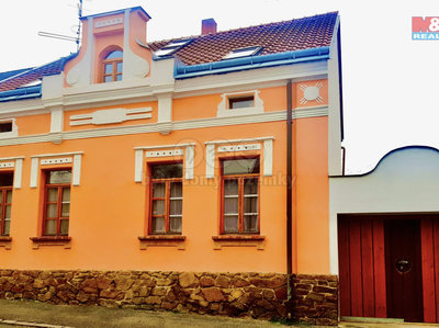 Prodej rodinného domu, 230m²