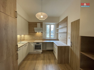 Pronájem bytu 3+1 70 m² Nové Strašecí