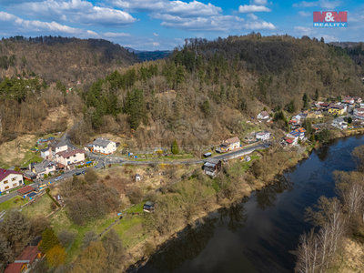 Prodej stavební parcely, 843m²