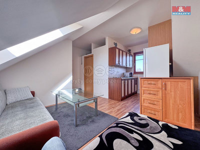 Pronájem bytu 1+kk, garsoniery, 22m²