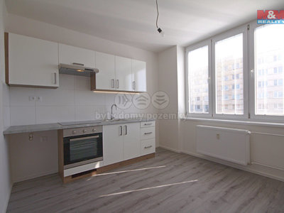 Pronájem bytu 1+1, 37m²