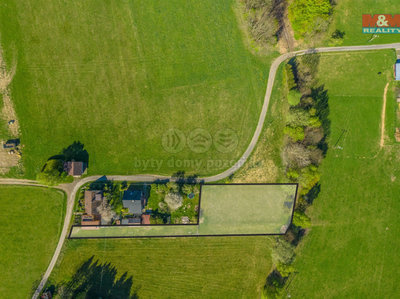 Prodej stavební parcely, 2017m²