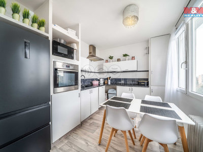Prodej bytu 3+1 80 m² Plzeň