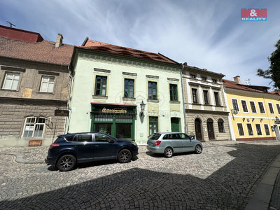 Pronájem kanceláře, 93m²