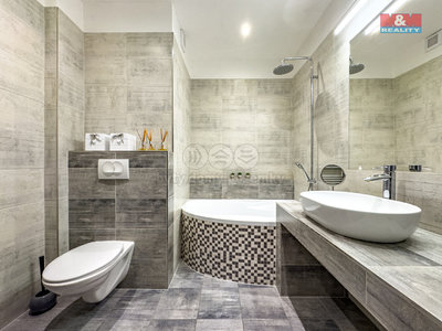 Pronájem bytu 3+1 90 m² Ostrava