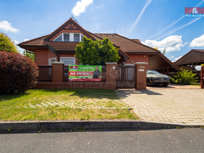 Prodej rodinného domu, 180m²