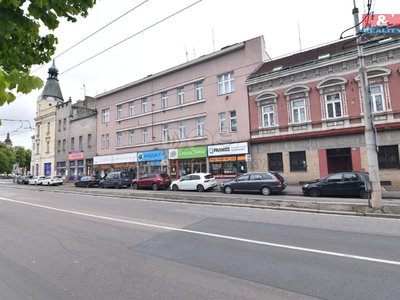 Pronájem bytu 1+1 39 m² Hradec Králové
