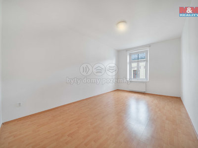 Pronájem bytu 1+1 44 m² Plzeň