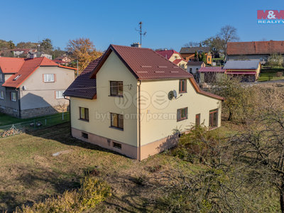 Prodej rodinného domu, 180m²