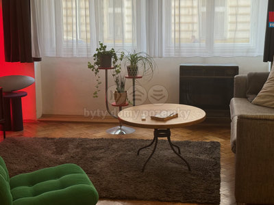 Pronájem bytu 2+kk 50 m² Praha