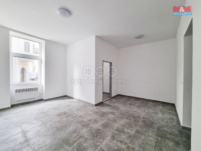 Pronájem bytu 1+1 38 m² Sokolov