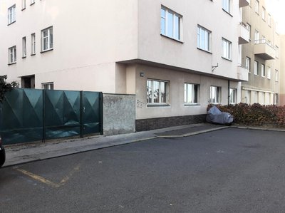 Pronájem parkovacího místa Praha