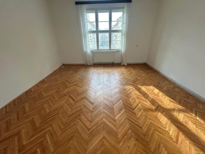 Pronájem bytu 2+1 75 m² Praha