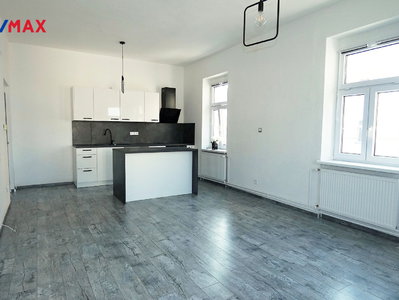 Pronájem bytu 3+kk 60 m² České Budějovice