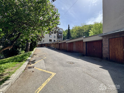 Pronájem garáže 17 m² Praha