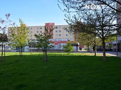 Pronájem obchodu 600 m² Kladno