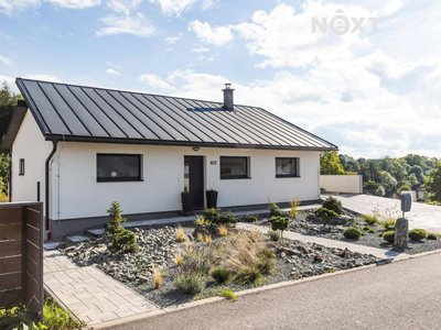 Prodej rodinného domu, 180m²
