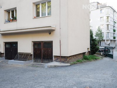 Prodej garáže 17 m² Praha