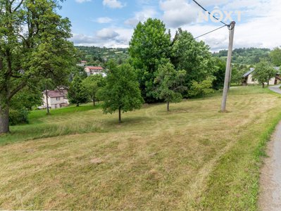 Prodej stavební parcely 1281 m² Poniklá