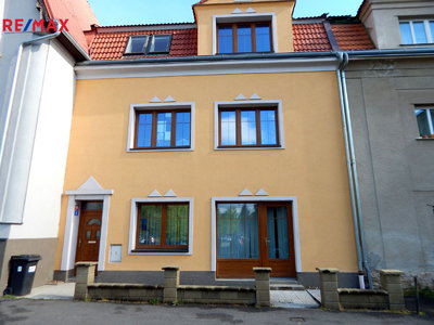 Pronájem kanceláře, 57m²