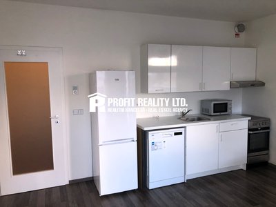Pronájem bytu 1+kk, garsoniery 35 m² Praha