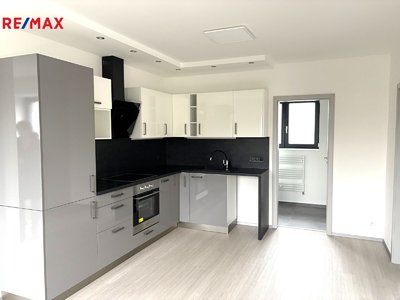 Pronájem bytu 3+kk, 70m²