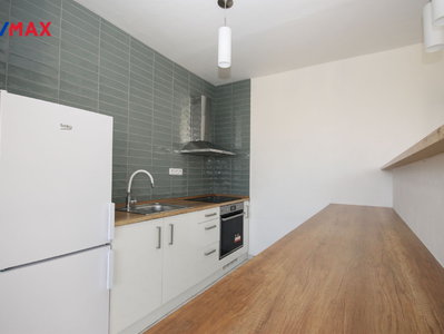 Pronájem bytu 3+kk 67 m² Praha