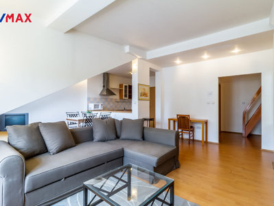 Pronájem bytu 2+kk 62 m² Praha