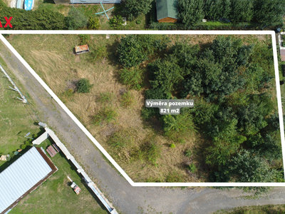 Prodej stavební parcely 821 m² Chbany