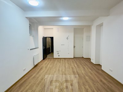 Pronájem bytu 1+kk, garsoniery, 32m²