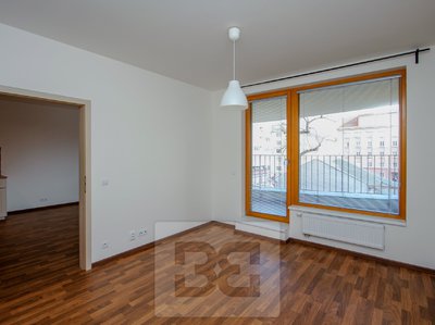 Pronájem bytu 2+kk 52 m² Praha