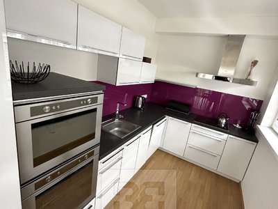 Pronájem bytu 2+kk 59 m² Praha