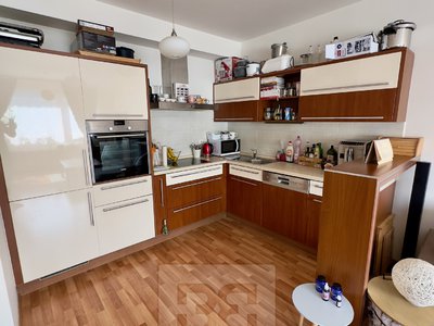 Pronájem bytu 2+kk 59 m² Praha