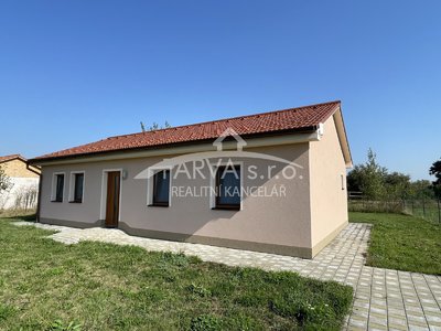 Pronájem rodinného domu, 96m²