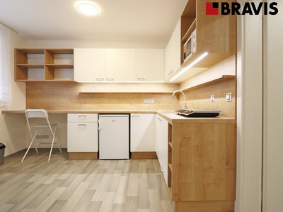 Pronájem bytu 1+kk, garsoniery 28 m² Brno