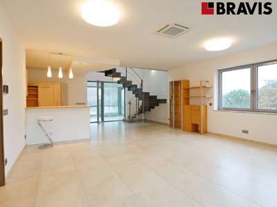 Pronájem bytu 3+kk 194 m² Brno