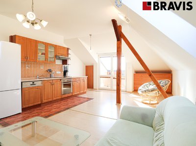 Pronájem bytu 3+kk 80 m² Brno