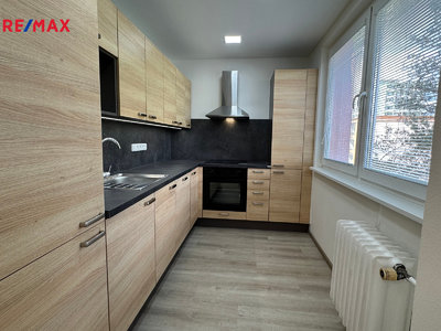 Pronájem bytu 2+1 54 m² Kladno