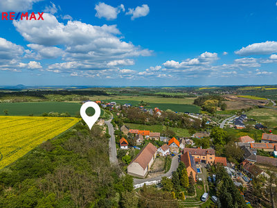 Prodej stavební parcely 656 m² Slaný