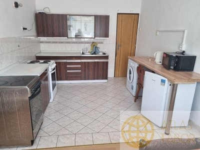 Pronájem rodinného domu, 98m²