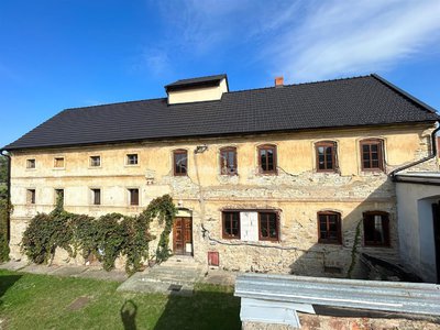 Prodej rodinného domu 430 m² Černěves